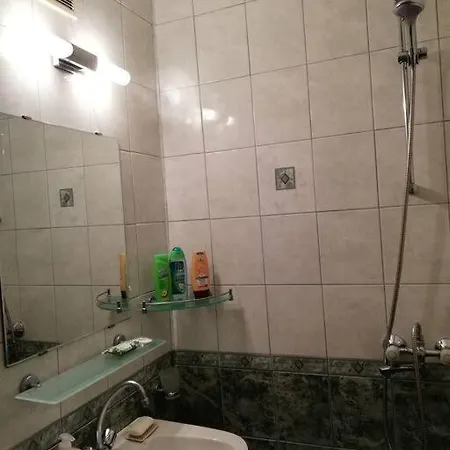Cozy Maisonette Close To Center And Beach Apartament