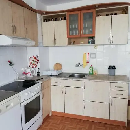 Apartament Cozy Maisonette Close To Center And Beach