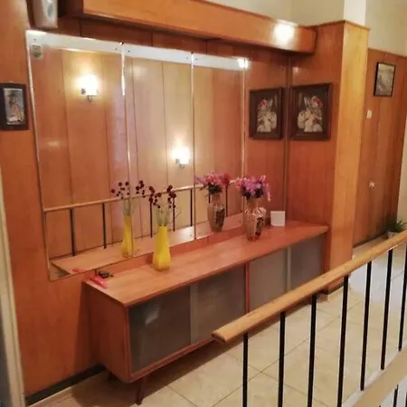 Cozy Maisonette Close To Center And Beach Appartement *